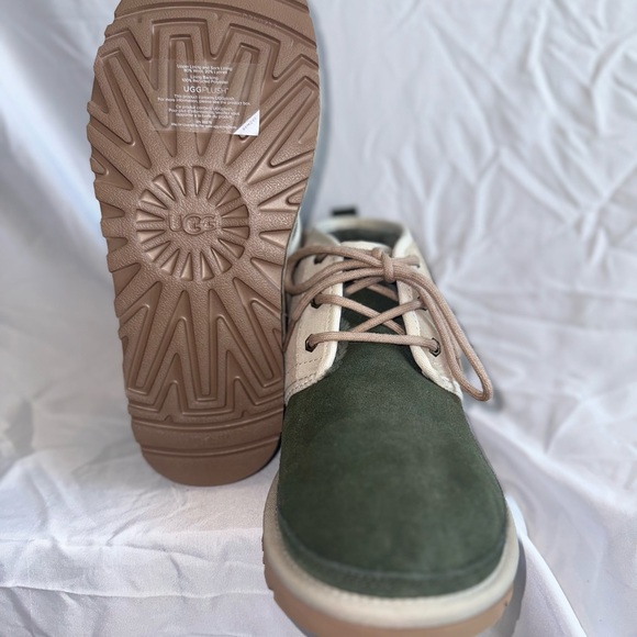 Brand New Men’s UGG’s, neutral colors, great for the winter!!! - Picture 5 of 5